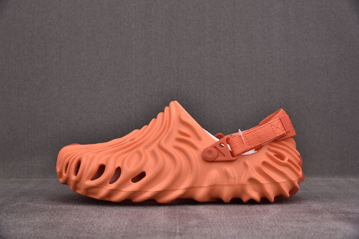crocs pollex clog by salehe bembury 207393-6rl